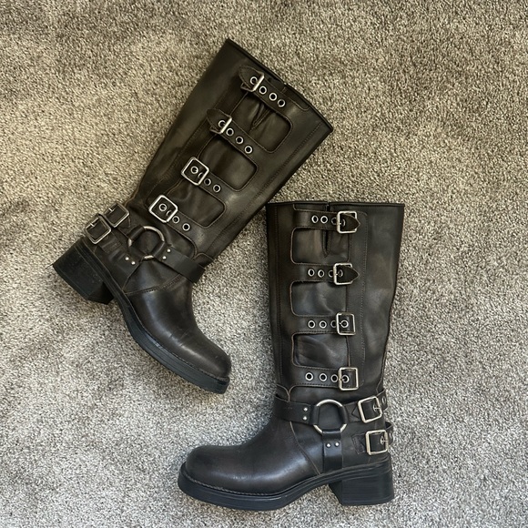 Steve Madden Rocky Boot - Picture 1 of 11